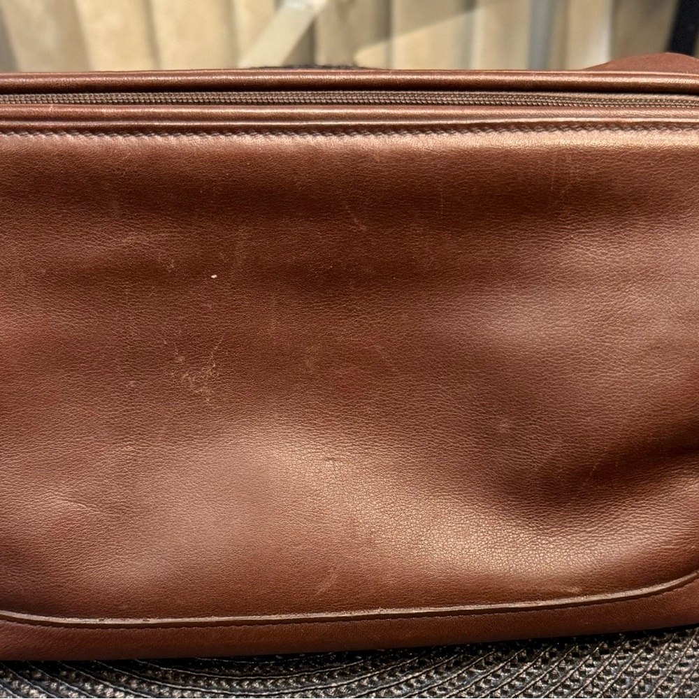 Vintage Coach Brown Leather Men's toiletry Bag - Picture 3 of 5